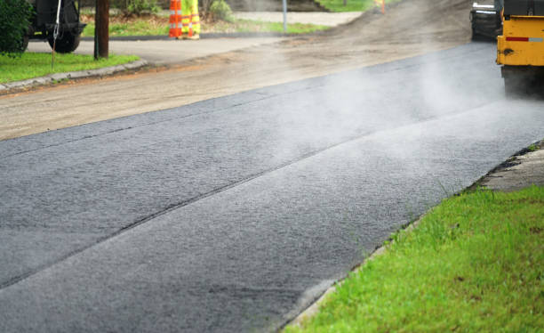 Best Driveway Paving Contractor  in Catasauqua, PA